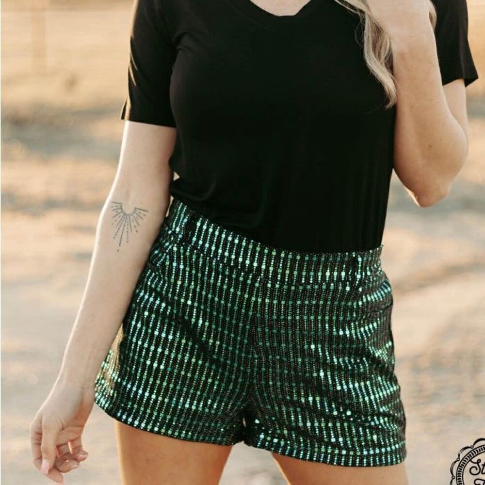 Shimmy Up Shorts Green Turquoise Sequins Womens Western Wear New - Picture 4 of 9